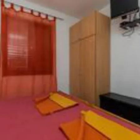 Roma - Two Bedroom Lejlighed
